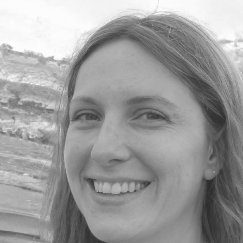 Expertin erklärt Content-Strategie im Seminar